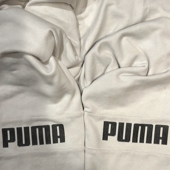 Puma™️ White Trademark Logo Sweatpant W Double Puma Branding On Back Leg - Picture 6 of 9